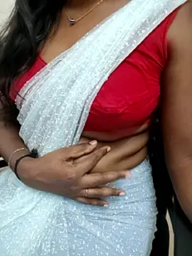 Tamilmallu-duskygirl03's Webcam Show