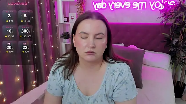 FeralPeach – Naživo XXX chat