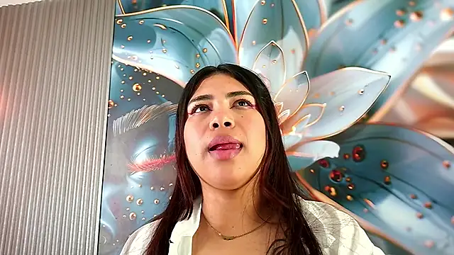 Chat XXX en directo de rouxinferno_cr