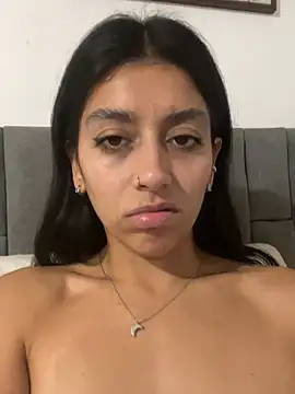 XXX chat uživo modela BrittanyDiaz