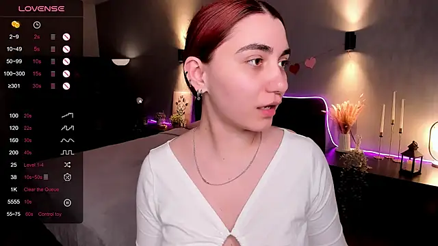 hannacheekss_ Adlı Modelin Canlı XXX Sohbeti