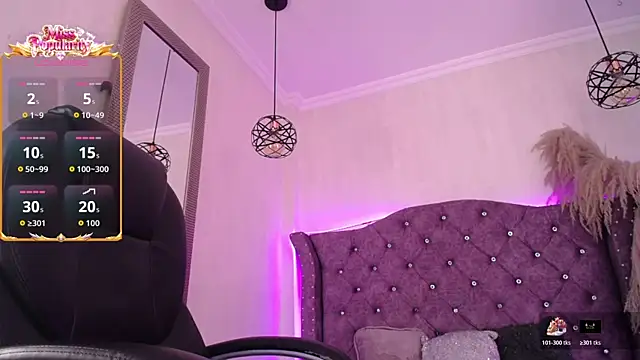 Amara_Davis1 élő XXX-chatje