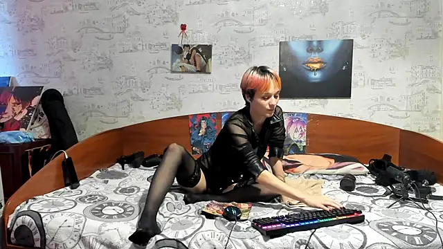 KagamiTayga's Live XXX Chat