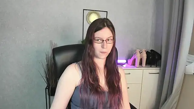 Chat XXX en directo de emmaxDelight
