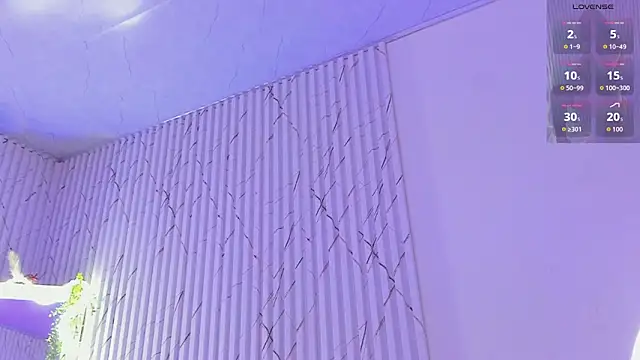 Naomy_tay1: απευθείας συνομιλία ΧΧΧ