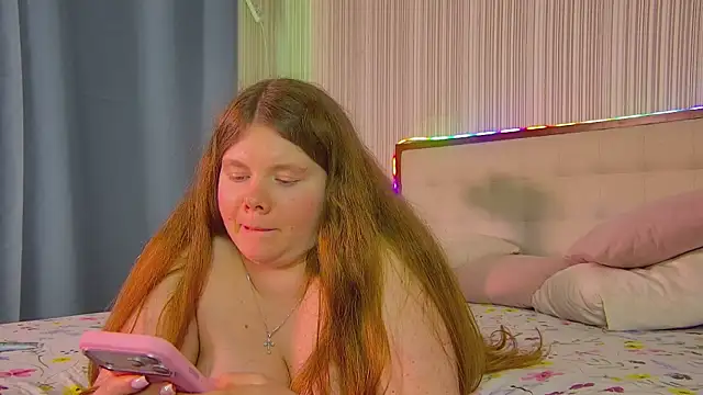 RubyValen's Live XXX Chat
