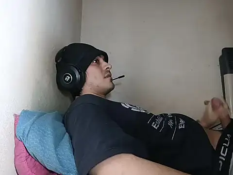 onlychinin Webcam Show