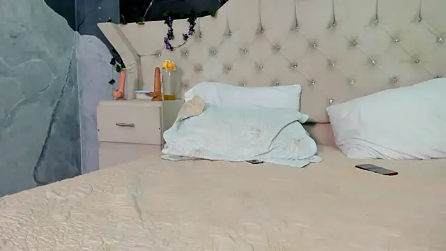 Andrewandlizzy Webcam show