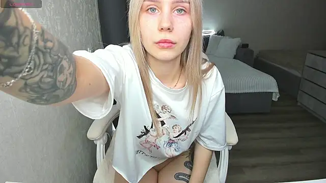 adel_miller Webcam-Show