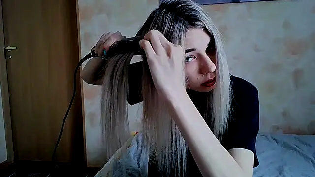 Crazy_Empresis' Live XXX Chat