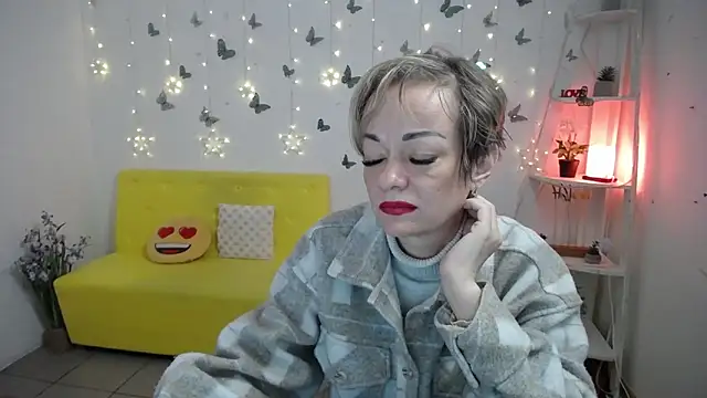 Chat +18 de NikaMayu ao vivo