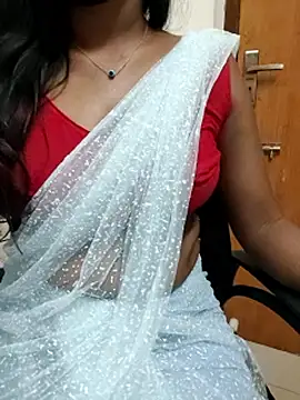 Show de webcam de Tamilmallu-duskygirl03