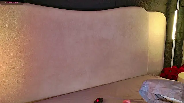 Bunnywetxxx লাইভ XXX চ্যাট