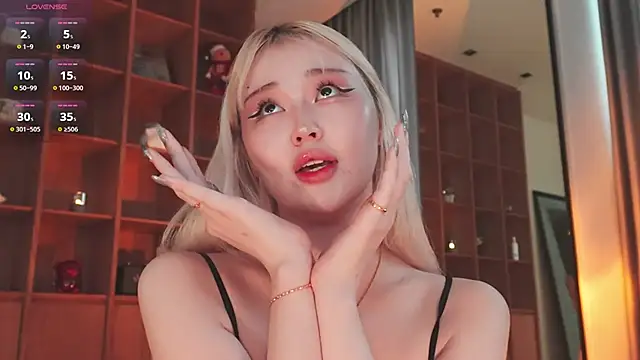 Pertunjukan Kamera Web hyun_chia