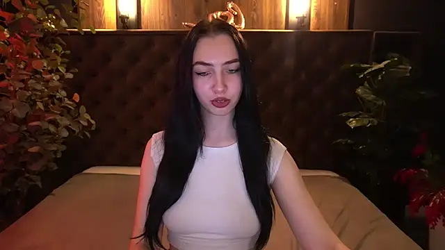 WildKittenX_ – Live XXX-chat