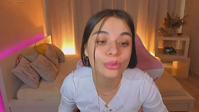 Kim_Bless Adlı Modelin Web Kamerası Şovu