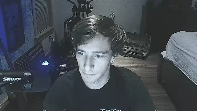 LEVIATHANX666 élő XXX-chatje