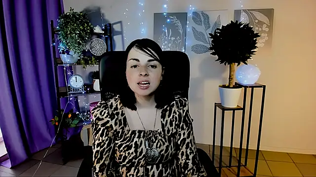 MartaEdams' Live XXX Chat