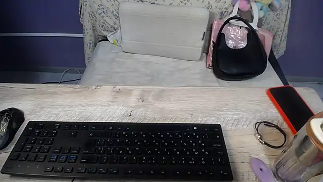 so_shy live XXX chat