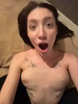 BallerinaCappuccino_ Pertunjukan Webcam