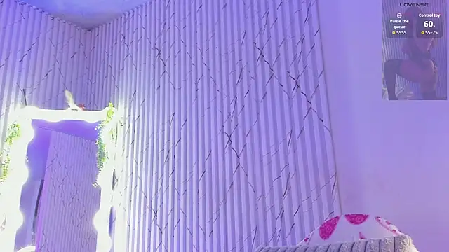 Naomy_tay1 라이브 XXX 채팅