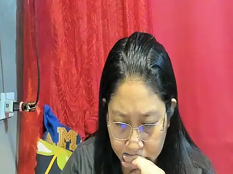 CHUBBY_ANGEL09's Webcam Show