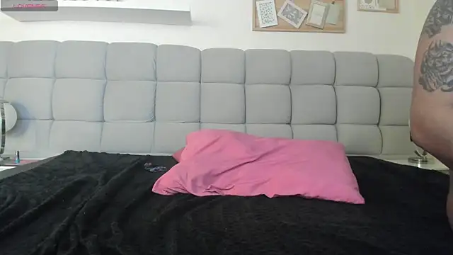 erotic_sins Show in webcam