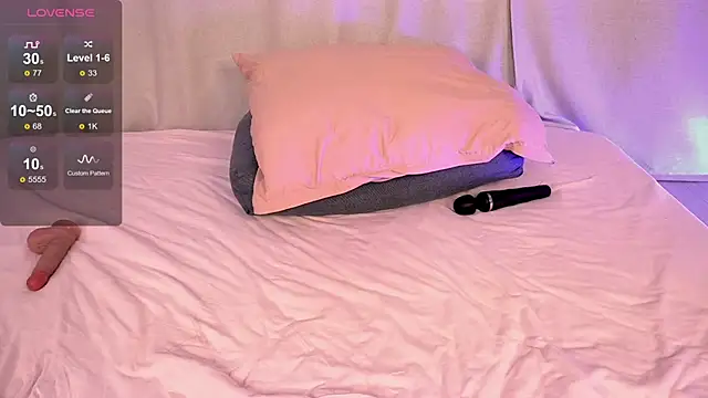 DriveThruMila – webcam-show