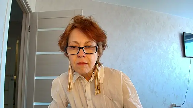 دردشة LioraWeiss الجنسية المباشرة