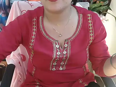 _chitranshi's Live XXX Chat