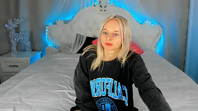 AlessaKiss 现场XXX聊天