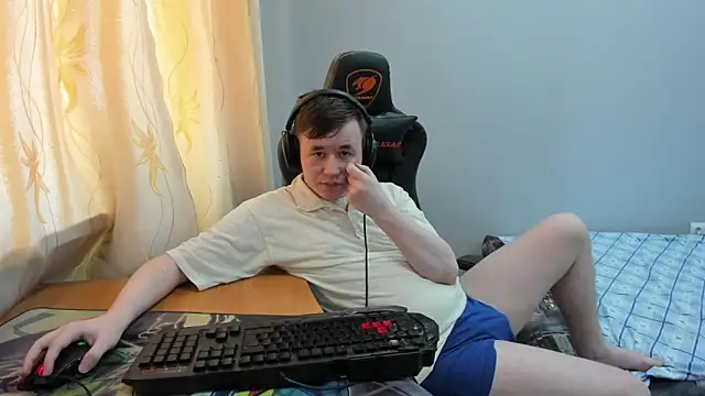Show modela iliaskrislove na web-kameri