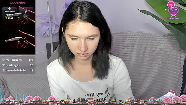 Kitty_Blondie Chat XXX live