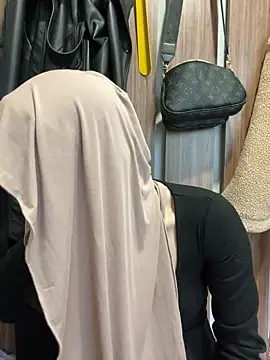 دردشة FlexibleDoll_ الجنسية المباشرة