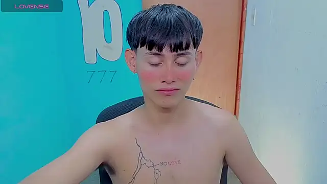 tanjiro_cute 即時 XXX 聊天