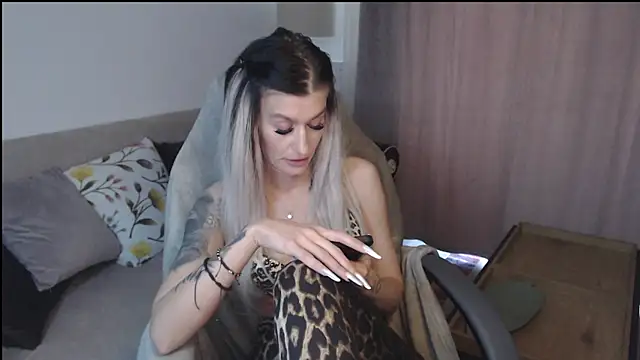 mia_lovely98 – webcam-show