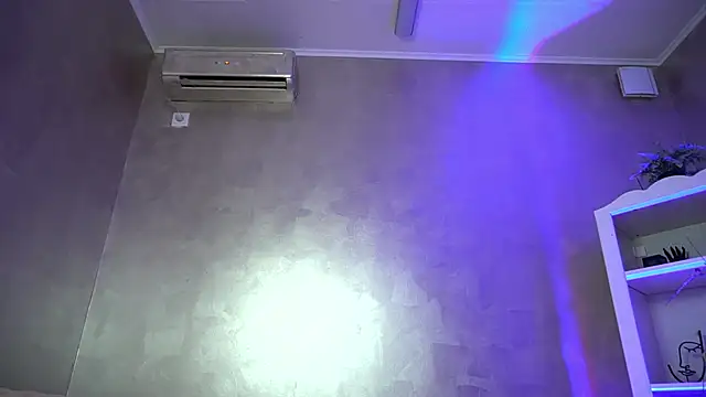 TinyCassy Webcam-Show