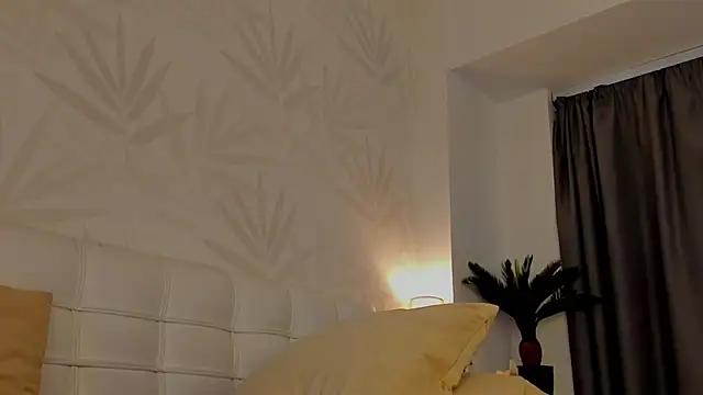 EmmaCin Webcam show