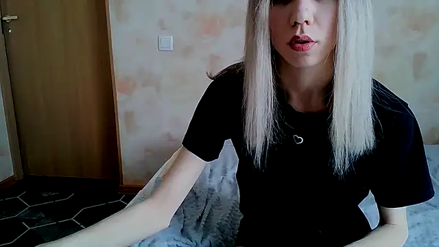 Crazy_Empresis' Live XXX Chat