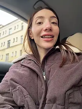 BallerinaCappuccino_ Adlı Modelin Canlı XXX Sohbeti