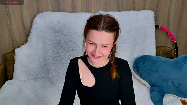 Lota22_22n Live XXX chat