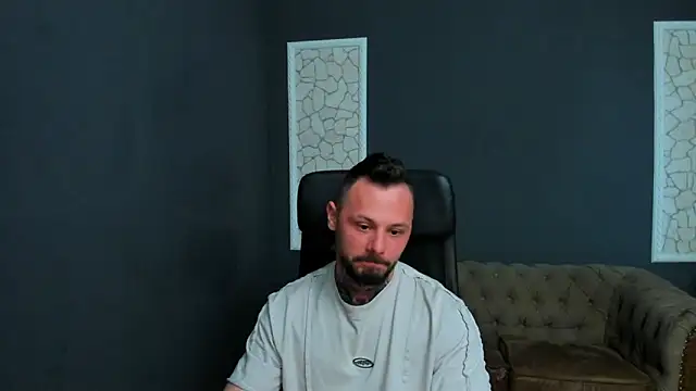 BrianHunts Chat XXX live