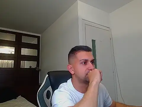 BryceReign Webcam show