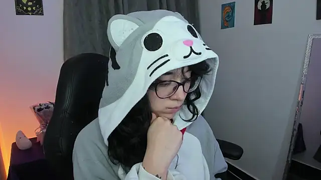 Chatroom XXX en direct de indra_cam