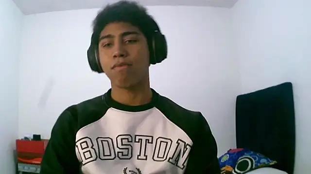 joused_dominic Chat XXX live