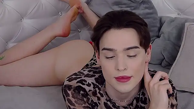 عرض كام RobbyCharming