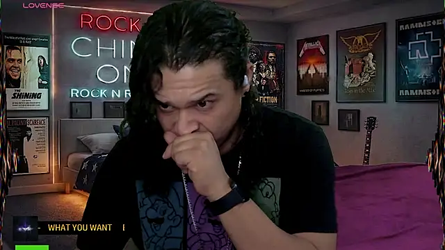 chino_roz Webcam Show