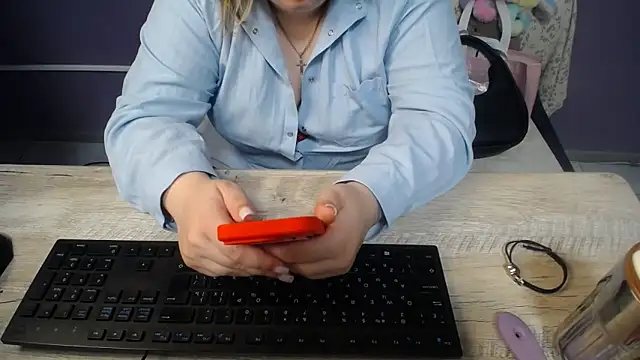 دردشة so_shy الجنسية المباشرة