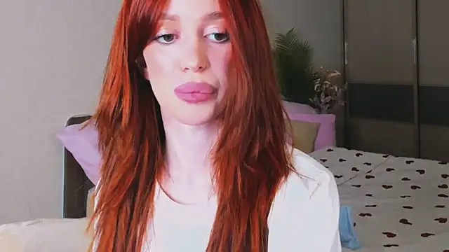 ChristinaConteeree Chat XXX live