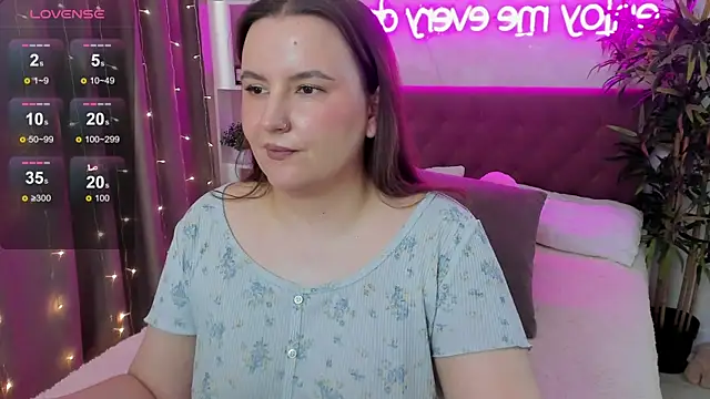 FeralPeach Chat XXX live